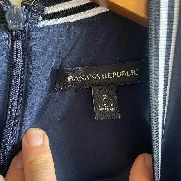 BANANA REPUBLIC WIDE-LEG JUMPSUIT NAVY SIZE 2 - Picture 2 of 4